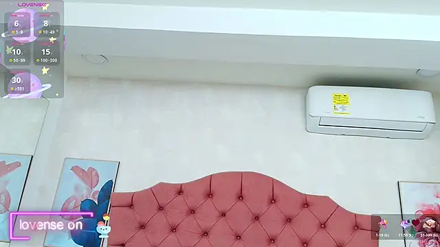 Snapshot of ThyaraJhons chatting on November 13, 2025, 11:58 am ThyaraJhons online show from November 13, 2025, 11:58 am