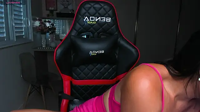 Snapshot of ivyy_scott chatting on February 26, 2026, 4:18 pm ivyy scott online show from February 26, 2026, 4:18 pm