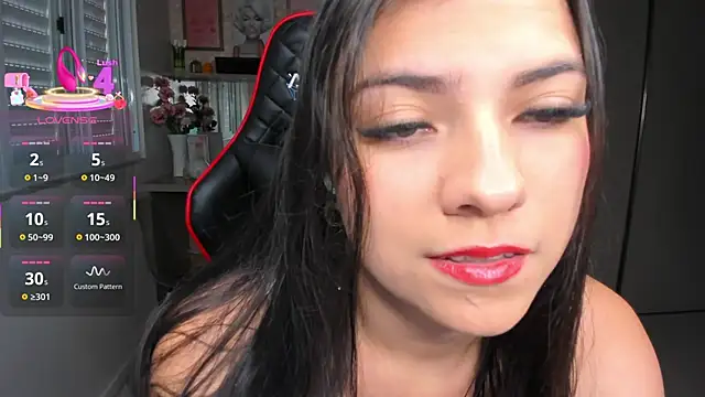 Snapshot of ivyy_scott chatting on October 31, 2025, 3:08 pm ivyy scott online show from October 31, 2025, 3:08 pm