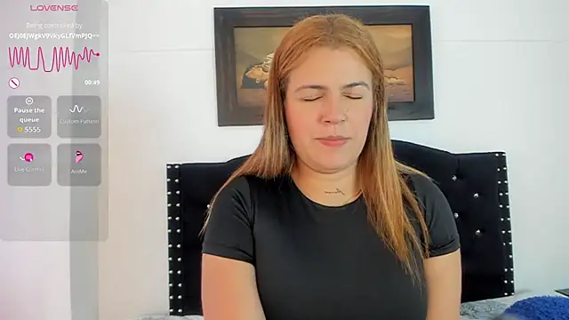 Snapshot of Alexandra_Torress chatting on November 28, 2025, 5:24 pm Alexandra Torress online show from November 28, 2025, 5:24 pm