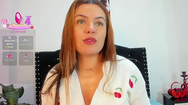 Alexandra Torress online show from July 21, 2026, 12:28 pm