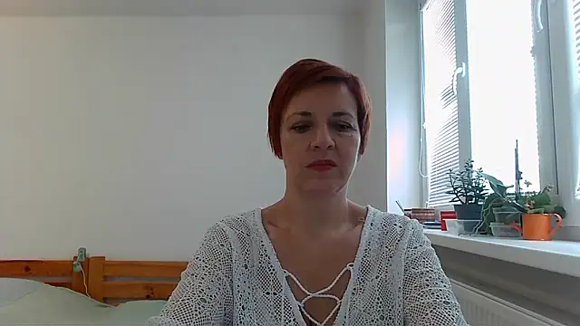 LoraLoraMay online show from October 12, 2025, 12:50 pm