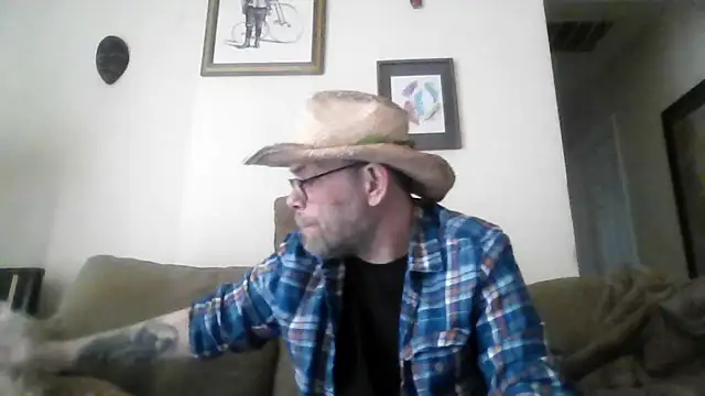 Snapshot of Geaux_Again chatting on March 26, 2026, 3:21 pm Geaux Again online show from March 26, 2026, 3:21 pm