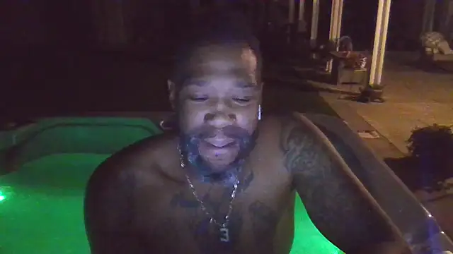 Snapshot of 3prettyboy3 chatting on November 10, 2025, 9:14 am 3prettyboy3 online show from November 10, 2025, 9:14 am