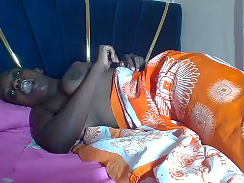 awino001 online show from October 22, 2025, 6:18 pm