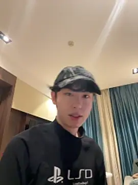 1a1a1alll online show from December 18, 2025, 3:16 pm