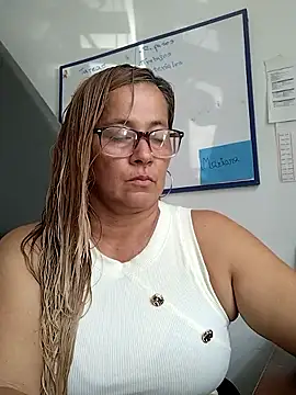 natally ross21 online show from June 11, 2026, 2:14 pm