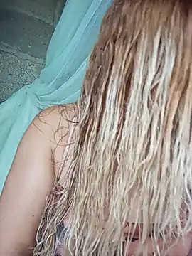 natally ross21 online show from January 14, 2026, 2:42 pm