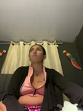 luna asss online show from June 25, 2026, 2:53 am