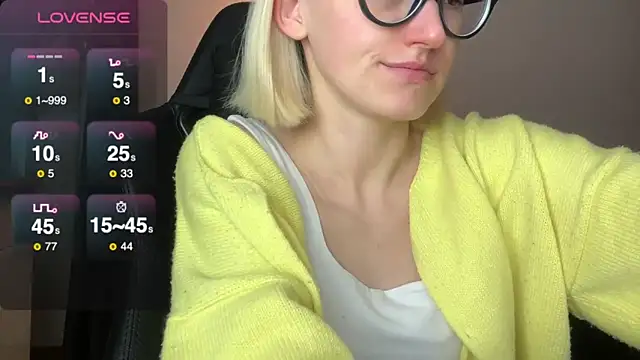 Sexy Sweets online show from November 12, 2025, 6:34 pm