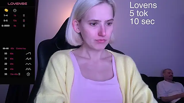 Sexy Sweets online show from September 25, 2025, 5:19 pm