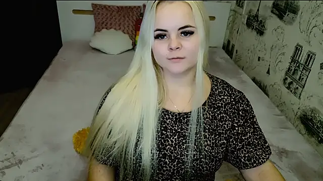 lovely-eyes online show from January 11, 2026, 7:10 pm