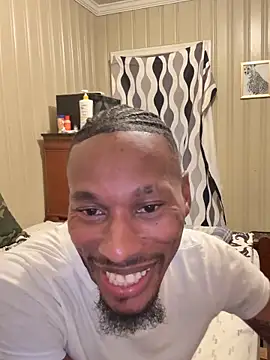 KingDerRico online show from April 14, 2026, 11:10 pm