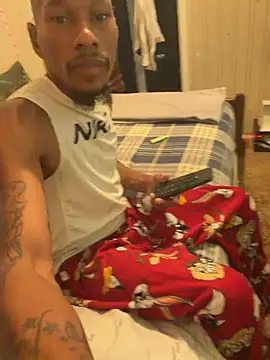 Snapshot of KingDerRico chatting on August 4, 2026, 4:00 pm KingDerRico online show from August 4, 2026, 4:00 pm