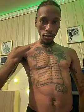 Snapshot of KingDerRico chatting on June 25, 2026, 8:14 pm KingDerRico online show from June 25, 2026, 8:14 pm