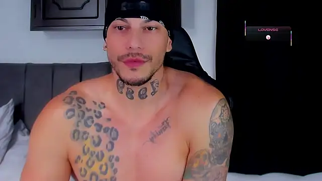 RickG Oficial online show from April 2, 2026, 9:54 pm