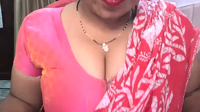 Gulaboo bhabi online show from February 15, 2026, 9:14 pm