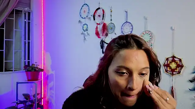 Zoe--khalL online show from July 8, 2026, 2:46 am