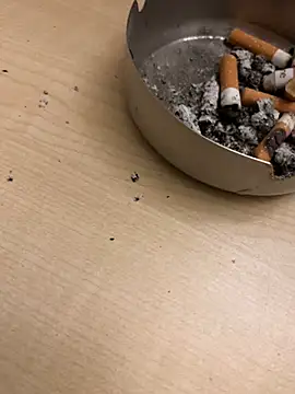 Snapshot of Natric24 chatting on February 27, 2025, 3:51 am Natric24 online show from February 27, 2025, 3:51 am