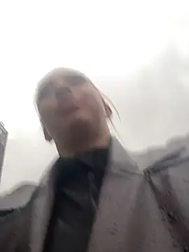 Snapshot of Sweet___Emily chatting on October 16, 2025, 1:41 pm Sweet Emily online show from October 16, 2025, 1:41 pm