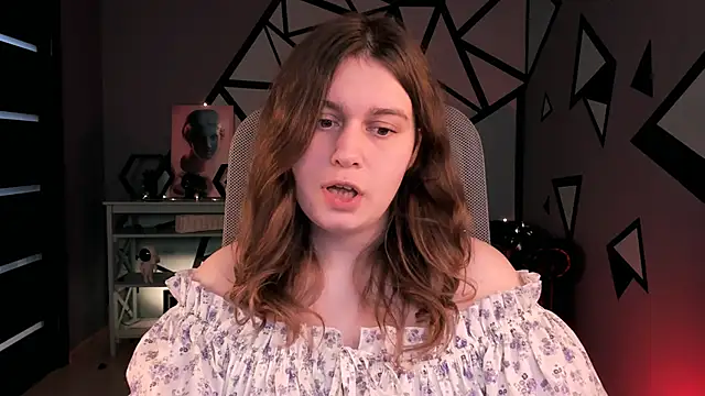 FioraMarmoris online show from November 14, 2025, 1:48 pm