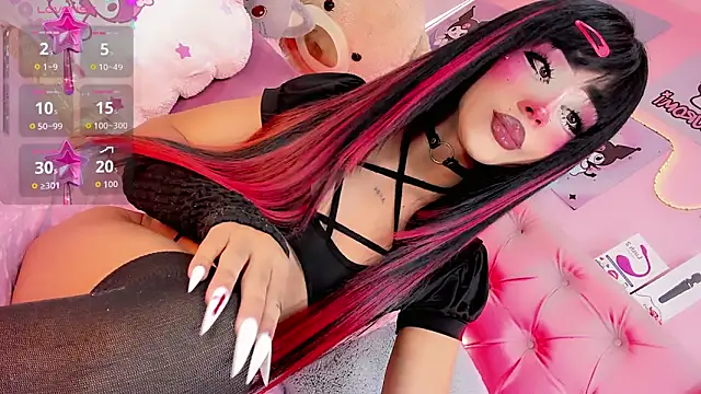 Cute Roxxy online show from April 25, 2026, 3:53 pm