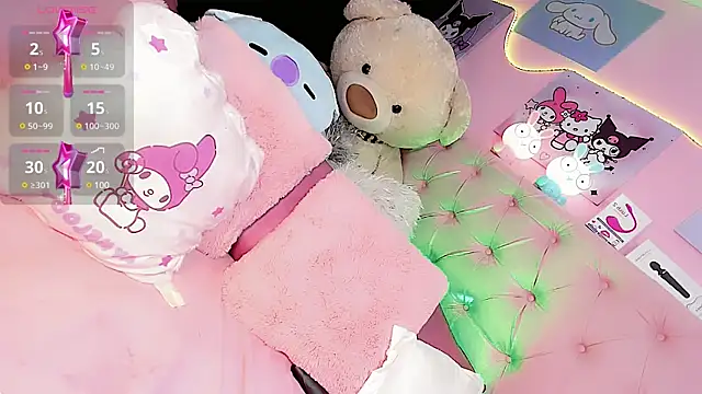 Snapshot of Cute_Roxxy chatting on March 18, 2025, 9:56 am Cute Roxxy online show from March 18, 2025, 9:56 am