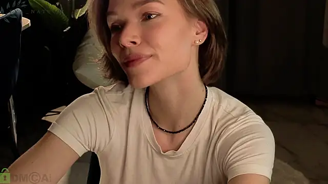 Eva Natsumi online show from January 17, 2026, 4:32 pm