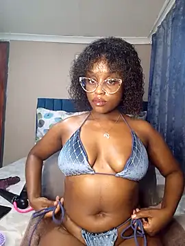 Queen-Chocolate online show from March 9, 2025, 1:25 am