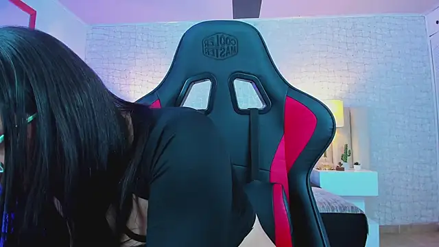 sara parker069 online show from March 13, 2025, 2:49 am