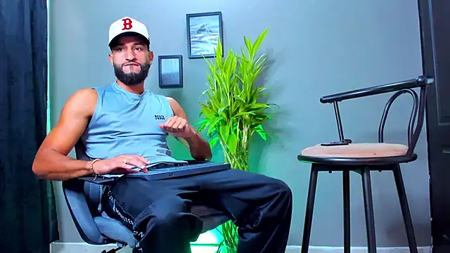 Damian 022 online show from October 10, 2025, 7:04 pm