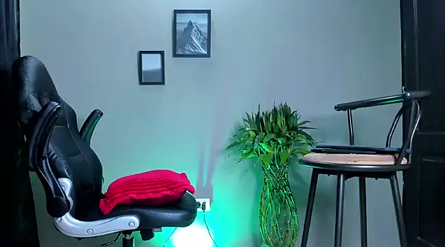 Damian 022 online show from January 8, 2025, 12:49 am