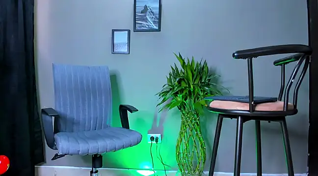 Damian 022 online show from March 17, 2025, 4:43 pm