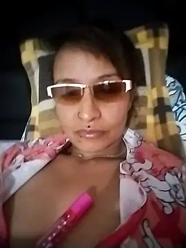 Dianaasmor online show from December 15, 2025, 3:56 am