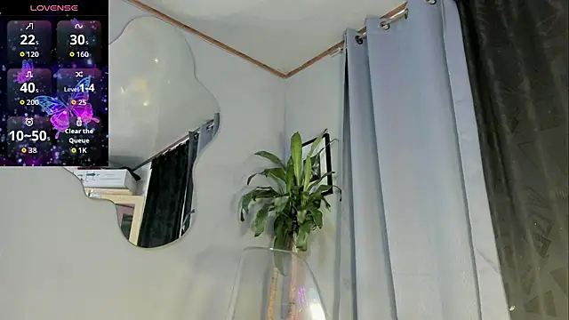 angeli sexi online show from November 1, 2025, 11:42 pm