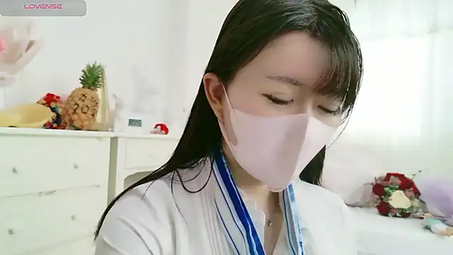 maii- online show from April 4, 2026, 11:55 pm