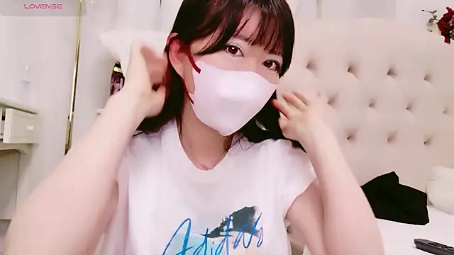 maii- online show from May 28, 2026, 2:23 pm