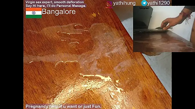 KingCobraClassy online show from October 9, 2025, 11:05 pm