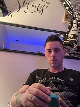 Snapshot of thatdude9_9_9 chatting on March 25, 2026, 8:03 am thatdude9 9 9 online show from March 25, 2026, 8:03 am