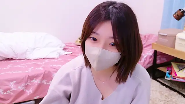 HaruruHappy online show from December 11, 2024, 2:22 pm