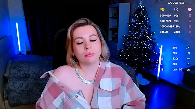 Snapshot of Blueberry-baby chatting on January 29, 2025, 12:01 am Blueberry-baby online show from January 29, 2025, 12:01 am