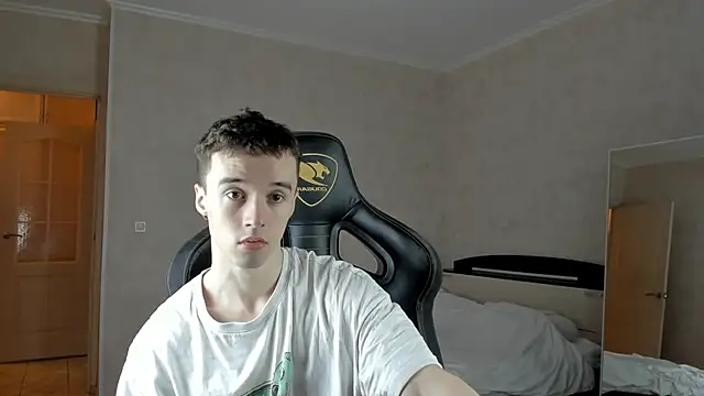 MasonWarholl online show from March 1, 2025, 1:40 pm