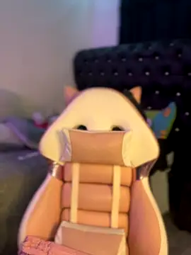 Snapshot of KittyRous chatting on November 14, 2025, 7:56 am KittyRous online show from November 14, 2025, 7:56 am