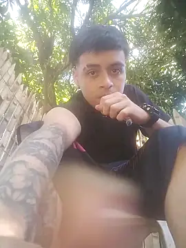 HOT boy2025 online show from October 25, 2025, 6:08 pm