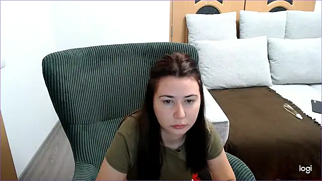 Snapshot of VioletaFlower7 chatting on September 21, 2025, 7:46 am VioletaFlower7 online show from September 21, 2025, 7:46 am