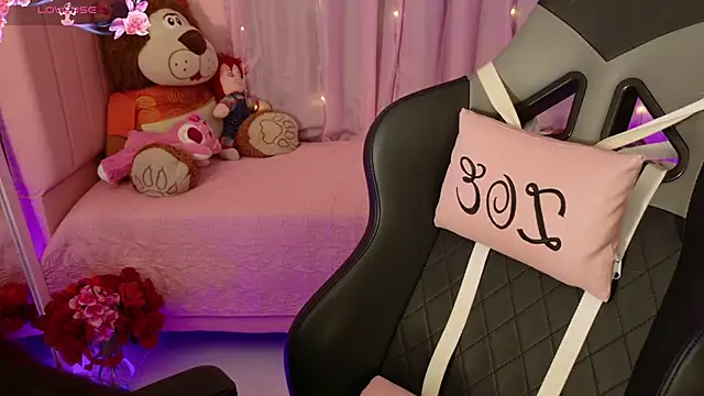 zoesullivan online show from March 29, 2026, 10:28 am