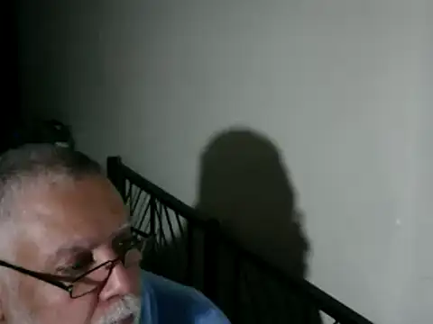 100Tauros online show from January 10, 2026, 8:37 pm