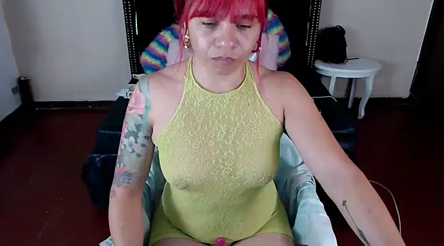 Snapshot of VioletaaaSlave chatting on March 10, 2025, 11:55 am VioletaaaSlave online show from March 10, 2025, 11:55 am