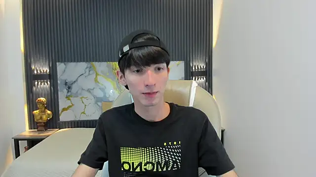 Snapshot of Jake_evans chatting on October 18, 2025, 8:11 pm Jake evans online show from October 18, 2025, 8:11 pm