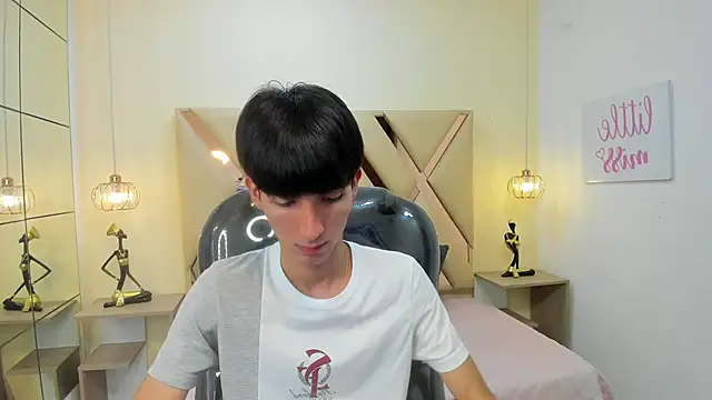 Snapshot of Jake_evans chatting on September 29, 2025, 3:24 am Jake evans online show from September 29, 2025, 3:24 am